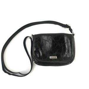 Black Crossbody​​
